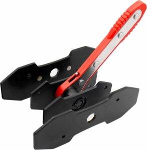 The brake caliper press tool is equipped with two groups of push boards: 7.01x2.36 inches and 4.53x2.17 inches, Suitable for most single and twin pistons floating calipers, twin and quad pistons fixed calipers or some sextuplet pistons fixed calipers (Just make sure the piston calipers space can accommodate the spreader)